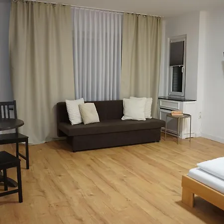Hanosan Familienhaus 4 125 M2 Appartement Garbsen
