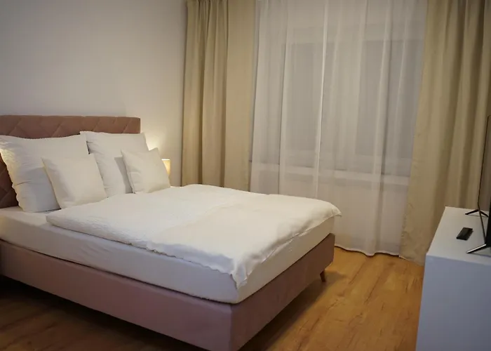 Hanosan Familienhaus 4 125 M2 アパート ガルプセン